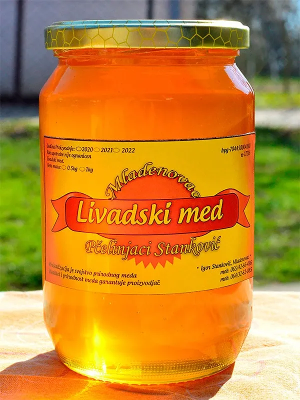 Livadski med 1kg - dve tegle na štandu